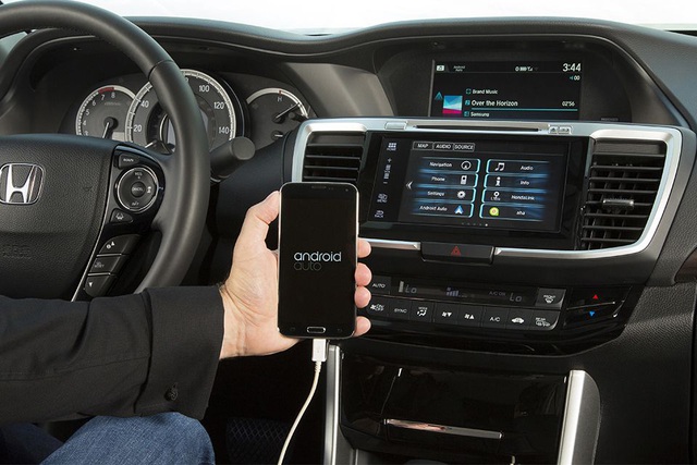 Apple Carplay và Android Auto 2